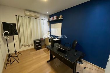 Casa &agrave; venda - 140m&sup2; - CENTRO