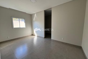 Casa &agrave; venda - 200m&sup2; - VILA BECKER