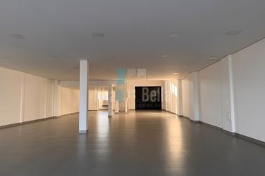 Sal&atilde;o Comercial para alugar - Zona I