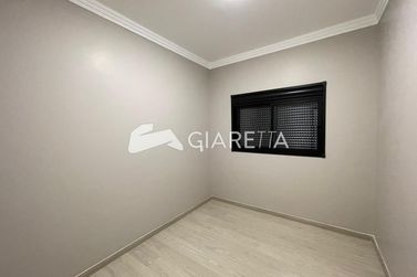 Casa &agrave; venda - 98m&sup2; - VILA INDUSTRIAL