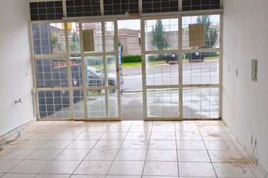 Sal&atilde;o Comercial para alugar - 30m&sup2; - JARDIM DOS PR&Iacute;NCIPES