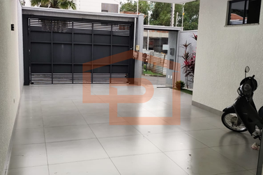 Casa &agrave; venda - 144m&sup2; - Jardim Castelo Branco