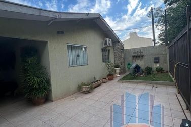 Casa &agrave; venda - 252m&sup2; - Zona I-A