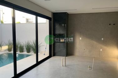 Casa &agrave; venda - 185m&sup2; - -