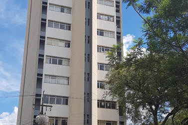 Sal&atilde;o Comercial para alugar - 90m&sup2; - Zona 1