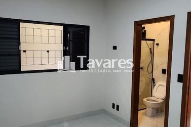 Casa &agrave; venda - 135m&sup2; - Jardim Alphavile
