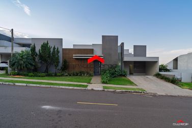 Casa &agrave; venda - 385m&sup2; - Jardim Am&eacute;rica