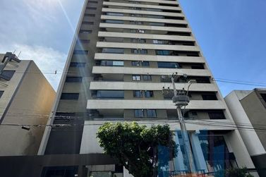 Apartamento &agrave; venda - 102m&sup2; - Zona VII