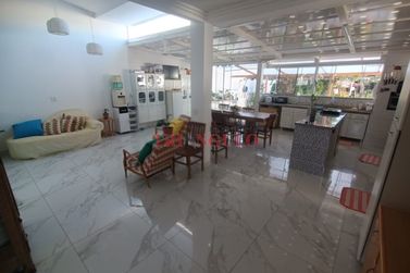 Casa &agrave; venda - 200m&sup2; - JARDIM DOS PRINCIPES