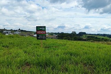 Terreno &agrave; venda - 302m&sup2; - Parque Residencial Metropolitano