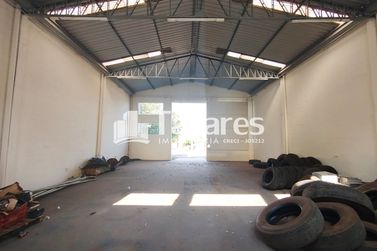 Sal&atilde;o Comercial para alugar - 200m&sup2; - Parque Residencial Belo Horizonte