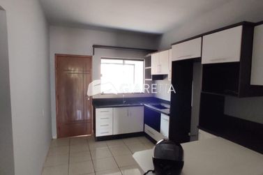 Casa &agrave; venda - 66m&sup2; - JARDIM PANCERA