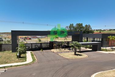 Terreno &agrave; venda - 400m&sup2; - Condominio Golden Lake