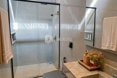 Casa &agrave; venda - 132m&sup2; - Jardim Santa Clara