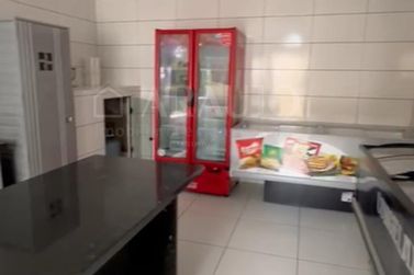 Sobrado &agrave; venda - 600m&sup2; - Centro