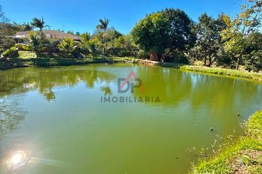 Ch&aacute;cara &agrave; venda - 8811m&sup2; - Conjunto Habitacional Sonho Meu