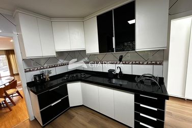 Casa &agrave; venda - 196m&sup2; - JARDIM LA SALLE