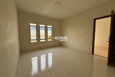 Casa &agrave; venda - 99m&sup2; - Zona 2 A