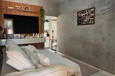 Casa &agrave; venda - 74m&sup2; - CENTRO