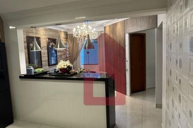 Casa &agrave; venda - 170m&sup2; - Jardim Alphavile