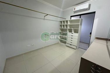 Apartamento para alugar - Zona V