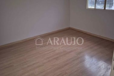Casa para alugar - 220m&sup2; - Zona I
