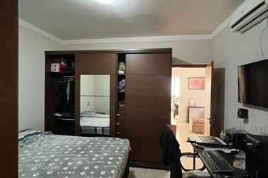 Casa &agrave; venda - 129m&sup2; - Jardim Laguna