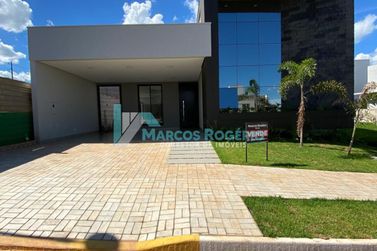 Casa &agrave; venda - 148m&sup2; - Paysage Essenza Condom&iacute;nio