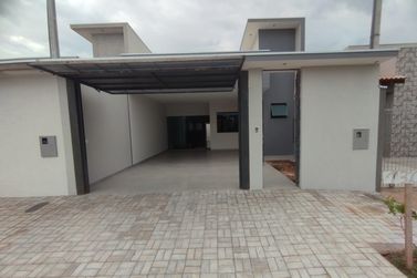 Casa &agrave; venda - 110m&sup2; - Parque Residencial Jap&atilde;o