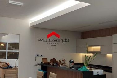 Sobrado &agrave; venda - 271m&sup2; - Zona VII