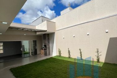 Casa &agrave; venda - 127m&sup2; - Parque Residencial Metropolitano