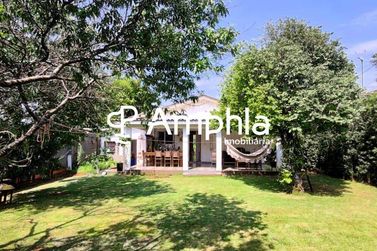 Casa &agrave; venda - 180m&sup2; - Universit&aacute;rio