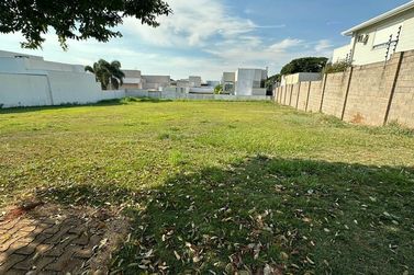 Terreno &agrave; venda - 527m&sup2; - CENTRAL PARK