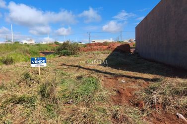 Terreno &agrave; venda - 264m&sup2; - Jardim Aeroporto III