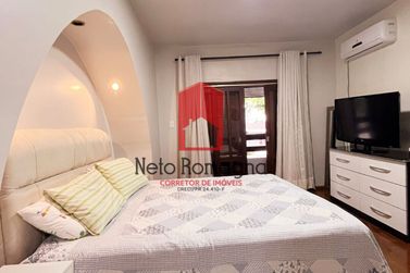 Casa &agrave; venda - 300m&sup2; - Zona I