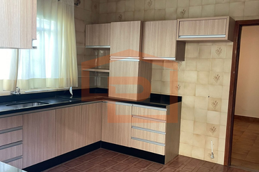 Casa &agrave; venda - 185m&sup2; - Jardim Indai&aacute;