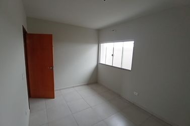 Casa &agrave; venda - 70m&sup2; - JARDIM AEROPORTO II