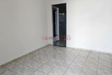Casa &agrave; venda - 102m&sup2; - PARQUE SAN REMO II