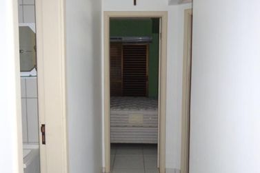 Apartamento &agrave; venda - 75m&sup2; - EDIF&Iacute;CIO BURLE MARX, AV. PARAN&Aacute;. ZONA 3