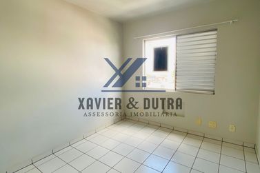 Apartamento &agrave; venda - 80m&sup2; - Zona III - Edif&iacute;cio California