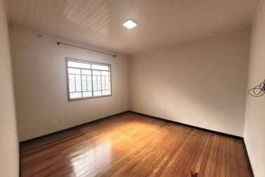 Casa para alugar - 125m&sup2; - Zona I
