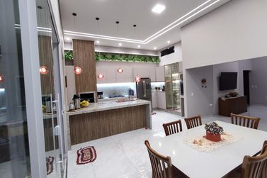 Casa &agrave; venda - 140m&sup2; - Jardim Arax&aacute;