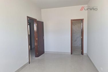 Apartamento para alugar - 150m&sup2; - Zona I