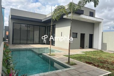 Casa &agrave; venda - 468m&sup2; - Regi&atilde;o do Lago