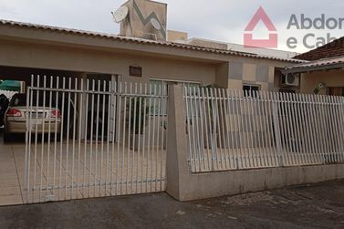 Casa &agrave; venda - 250m&sup2; - Zona III