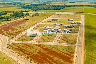 Terreno &agrave; venda - 360m&sup2; - VILA INDUSTRIAL