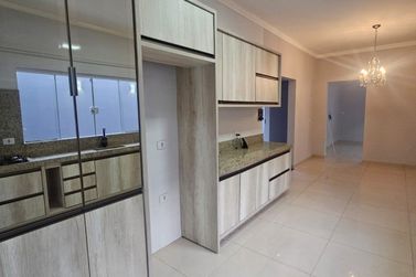 Casa &agrave; venda - 175m&sup2; - Jardim Birig&uuml;i