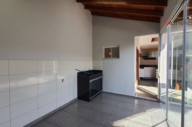 Casa &agrave; venda - 130m&sup2; - Jardim Vila Rica