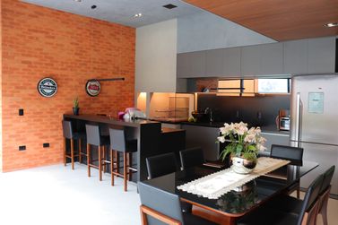 Casa &agrave; venda - 420m&sup2; - Condom&iacute;nio Europark
