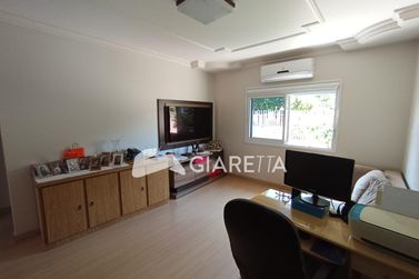 Casa &agrave; venda - 163m&sup2; - JARDIM GISELA
